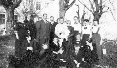 Mary Follett; Harriet (Hattie) (Izana Follett) Bennett Mother (Folett 8th from L back row)- Durward Bennett (1st Bottom L); Albert Bennett (1st row 4th from L)- Thangsgiving 1920s